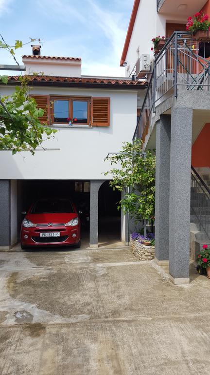 Alex Apartment *
